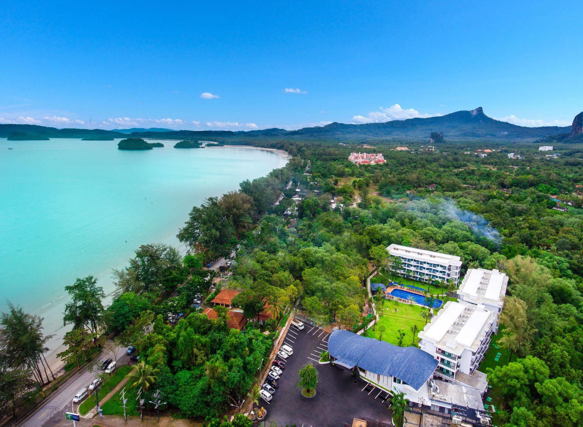 Holiday Inn Express Krabi Ao Nang Beach Exterior foto